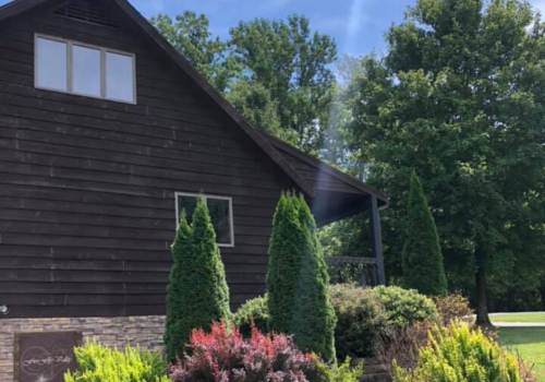 FIREFLY VALLEY LODGE