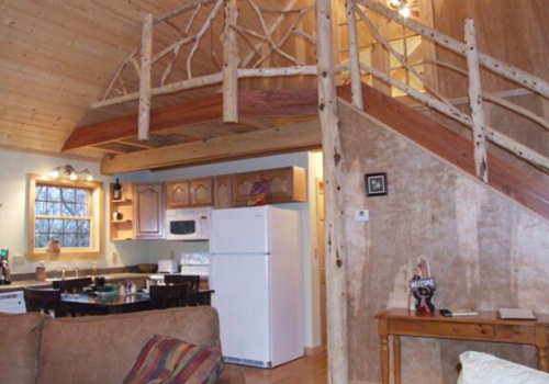 THE CABIN MOUNTAIN GLEN